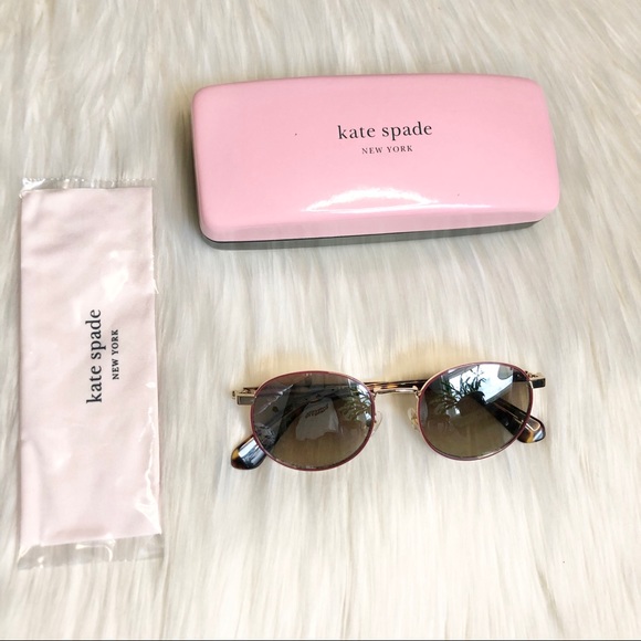 SOLD! Kate Spade || Adelais - Picture 4 of 5